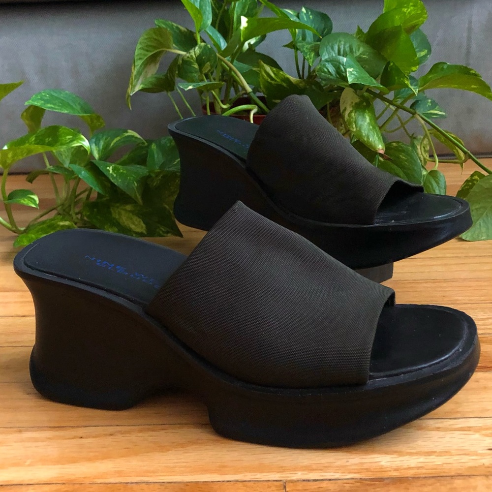 VINTAGE Y2K CLOUD 9 NINE WEST Platform Sandals